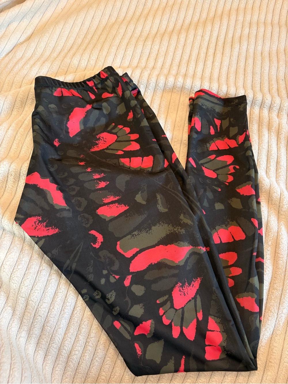 McQ by Alexander McQueen Abstract Butterfly Print Leggings – Size M